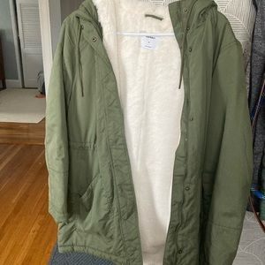 Old navy medium fleeced line long coat with hood